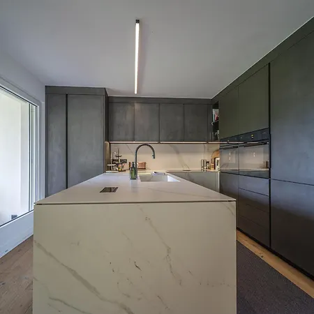Luxury Mountain With Private Sauna And Underground Parking Appartement