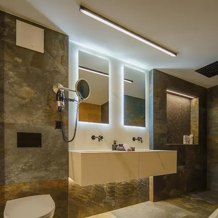 Appartement Luxury Mountain With Private Sauna And Underground Parking *