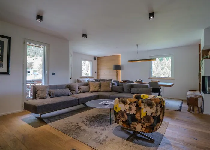 Luxury Mountain With Private Sauna And Underground Parking Apartament Sankt Moritz