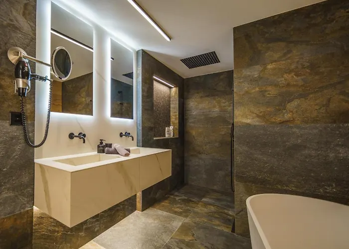 Luxury Mountain With Private Sauna And Underground Parking Sankt Moritz