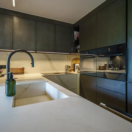 公寓 Luxury Mountain With Private Sauna And Underground Parking 圣莫里茨