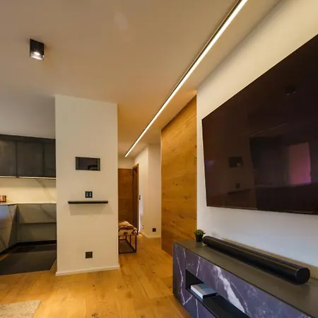 Luxury Mountain With Private Sauna And Underground Parking * 圣莫里茨